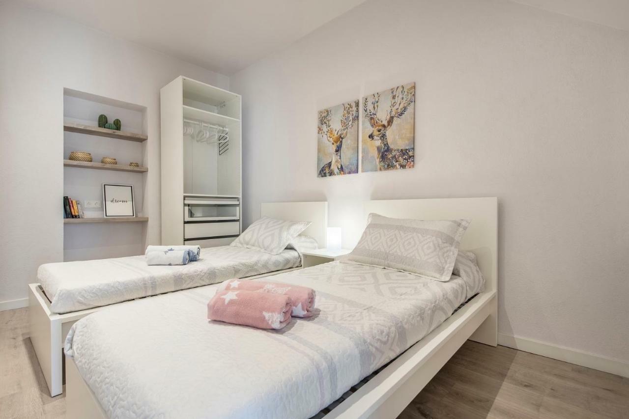 Lovely And Bright Apartment In The Heart Of Banyoles Kültér fotó
